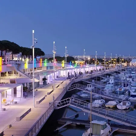 Apartmán La Mezzanine 5 Pers Classe 3 Etoiles, Royan- Centre 300 M Foncillon Royan
