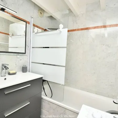 La Mezzanine 5 Pers Classe 3 Etoiles, Royan- Centre 300 M Foncillon شقة